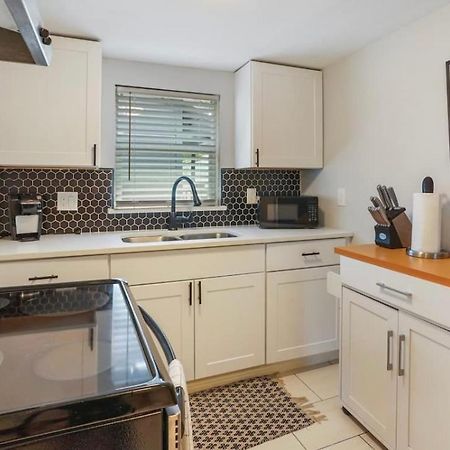 Cozy Heights 2 Bd Bungalow, Walkable Х'юстон Екстер'єр фото